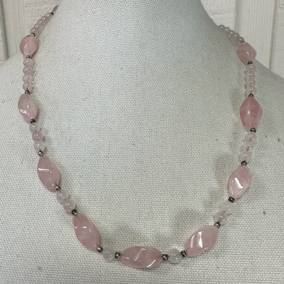 Rose quartz bead necklace 925 clasp - Picture 1 of 6